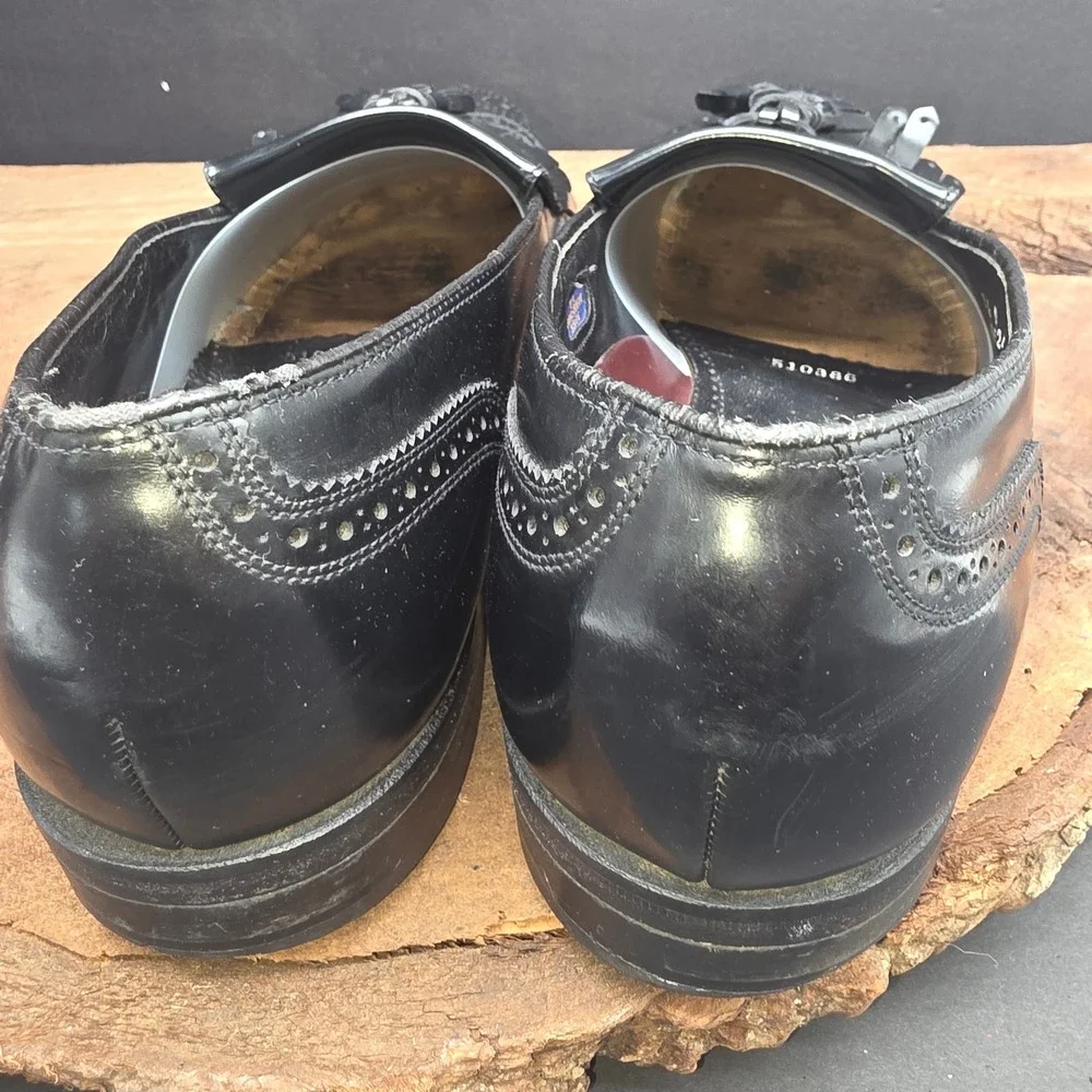 Classic Florsheim Tassel Kiltie Loafers Mens‎ 11.5 D Black Wingtip Brogue Shoes